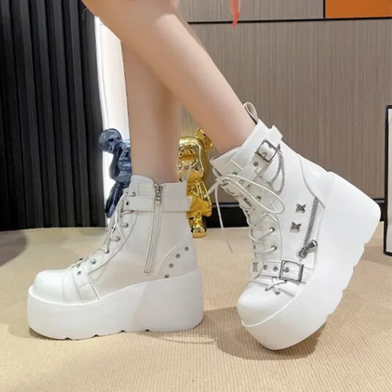 Designers Women Platform Gothi - Motorcycle Chain recension och pris