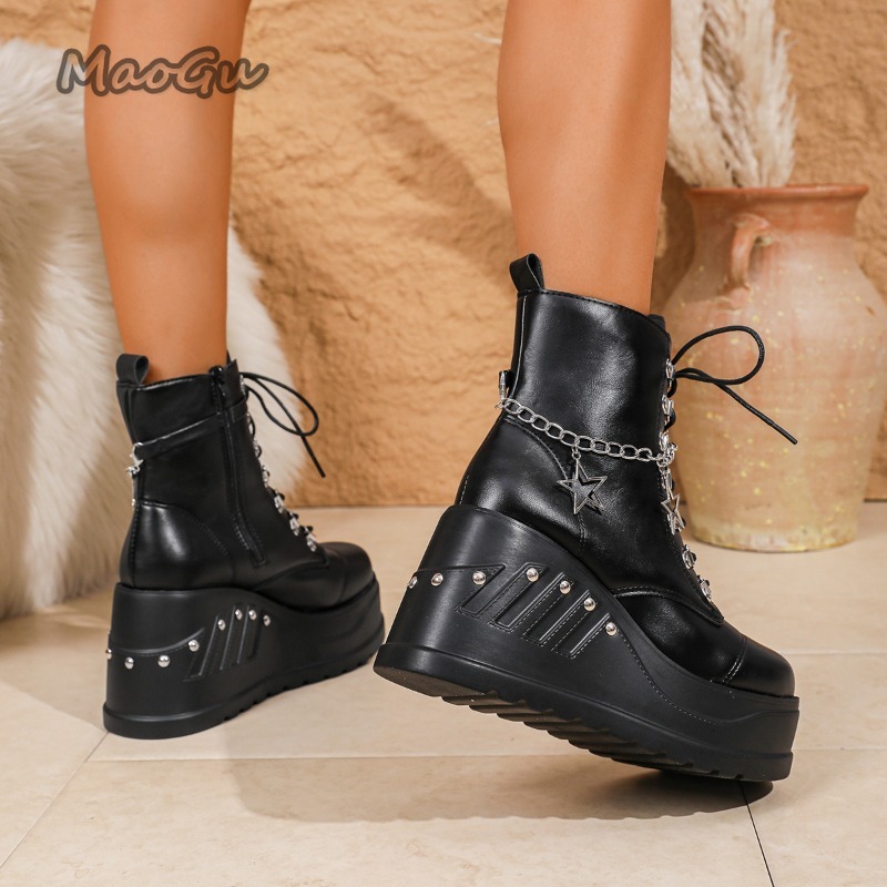 High Platform Women's Ankle Bo - Motorcycle Chain recension och pris