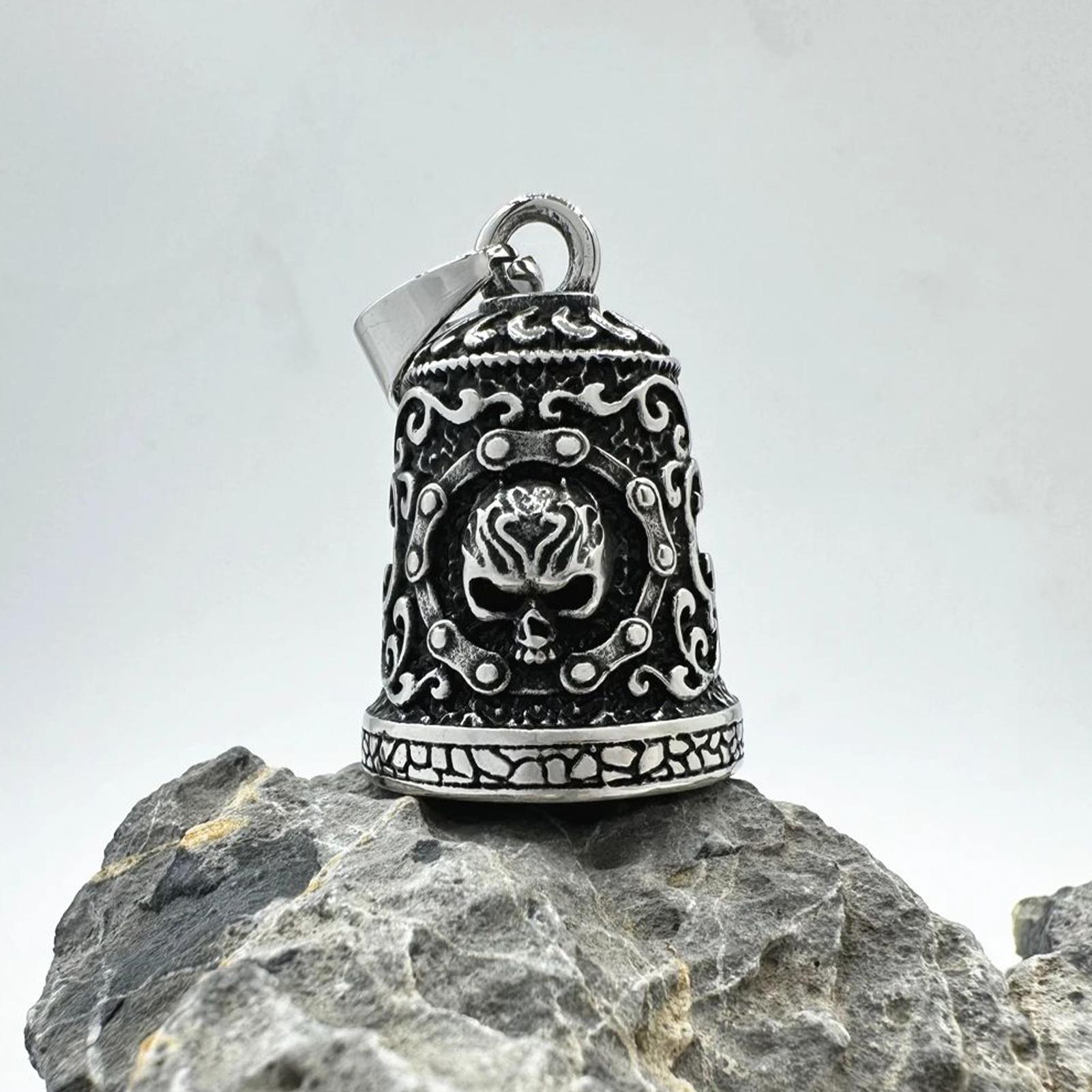 Skull Bell Charm Motorcycle Be - Motorcycle Chain recension och pris