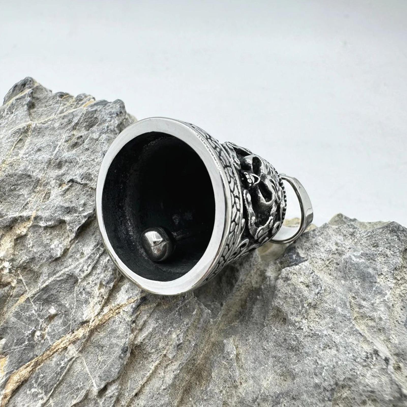 Skull Bell Charm Motorcycle Be - Motorcycle Chain recension och pris