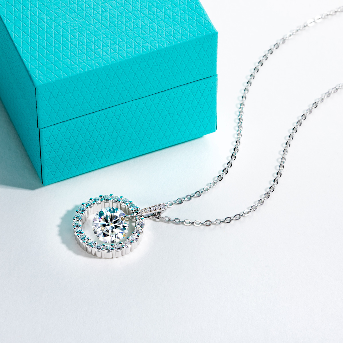 AnuJewel 3ct D Color Moissanit - Ansi Chain recension och pris