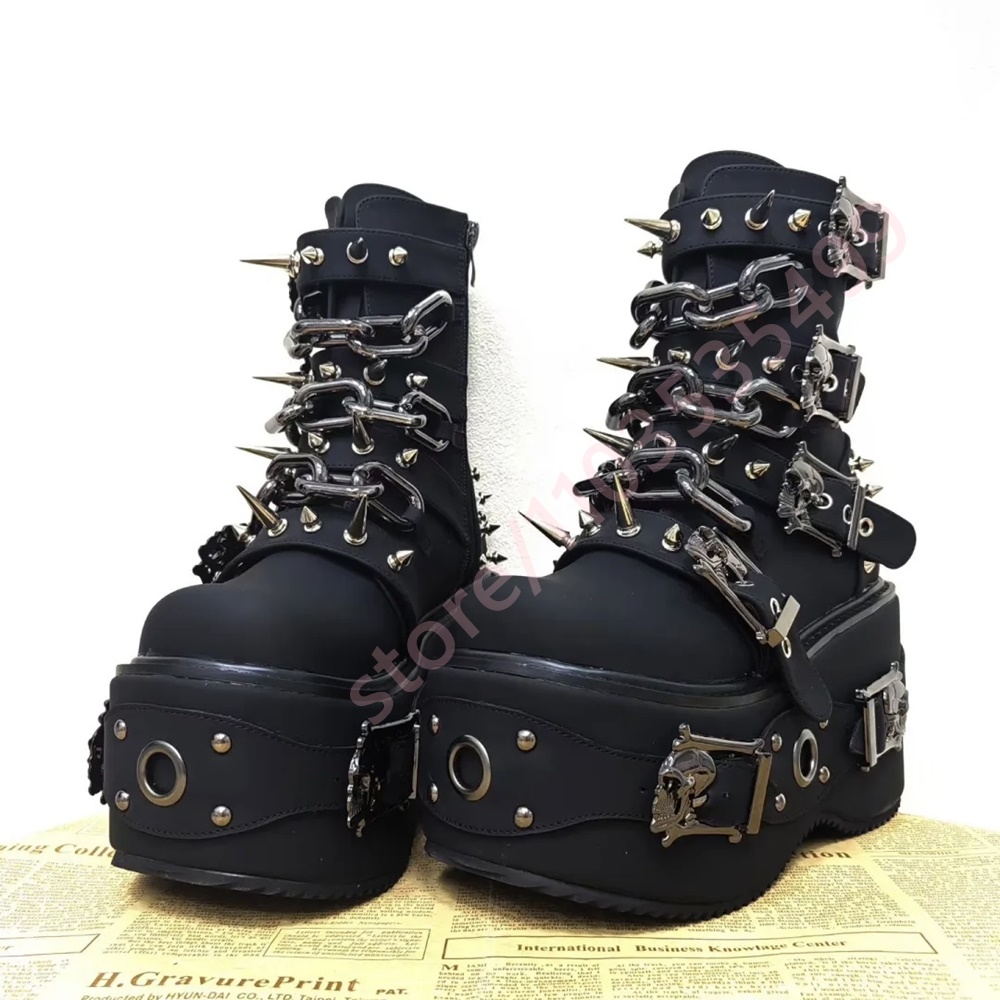 2026 Gothic Black Platform Ank - Motorcycle Chain recension och pris