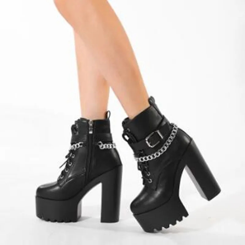 NEW Gothic Buckle Strap Ankle  - Motorcycle Chain recension och pris